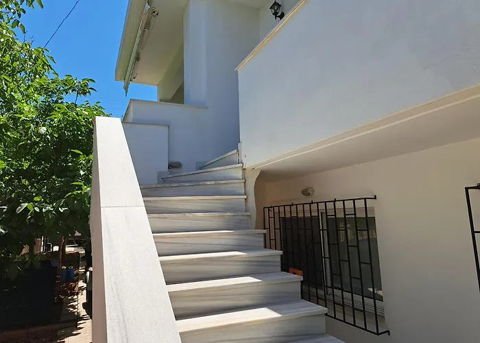Nina Rooms-Near To The Athens\' Airport